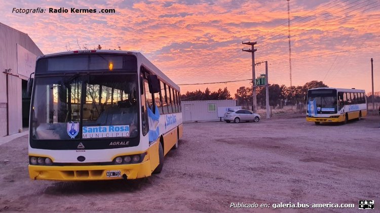 Agrale MA 15.0 - Nuovobus - Autobuses Santa Fe , EMTU
MXW 750 [adelante]

Autobuses Santa Fe, EMTU (Santa Rosa)

Fotógrafo: desconocido
Fotografía: Radio Kermes .com
