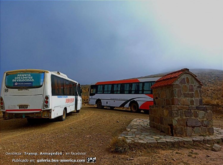 Mercedes-Benz LO 915 - Comil Pía (en Argentina) - Armagedon
IJG 864 [izquierda]
[url=https://bus-america.com/galeria/displayimage.php?pid=60157]https://bus-america.com/galeria/displayimage.php?pid=60157[/url]
[url=https://bus-america.com/galeria/displayimage.php?pid=60154]https://bus-america.com/galeria/displayimage.php?pid=60154[/url]
[url=https://bus-america.com/galeria/displayimage.php?pid=60159]https://bus-america.com/galeria/displayimage.php?pid=60159[/url]


ICU 752 [derecha]
[url=https://bus-america.com/galeria/displayimage.php?pid=60153]https://bus-america.com/galeria/displayimage.php?pid=60153[/url]
[url=https://bus-america.com/galeria/displayimage.php?pid=60154]https://bus-america.com/galeria/displayimage.php?pid=60154[/url]
[url=https://bus-america.com/galeria/displayimage.php?pid=60155]https://bus-america.com/galeria/displayimage.php?pid=60155[/url]
[url=https://bus-america.com/galeria/displayimage.php?pid=60159]https://bus-america.com/galeria/displayimage.php?pid=60159[/url]

Línea 59 (Prov. Jujuy), interno 10


Fotografía y gentileza: Transporte Armagedón
