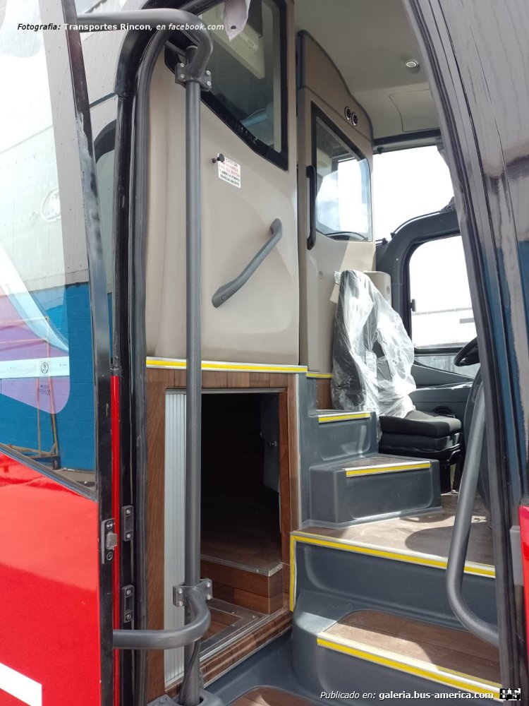 Scania  K GNC - Saldivia Aries 365/1200 - Rincon
[url=https://bus-america.com/galeria/displayimage.php?pid=67994]https://bus-america.com/galeria/displayimage.php?pid=67994[/url]
[url=https://bus-america.com/galeria/displayimage.php?pid=67995]https://bus-america.com/galeria/displayimage.php?pid=67995[/url]
[url=https://bus-america.com/galeria/displayimage.php?pid=67996]https://bus-america.com/galeria/displayimage.php?pid=67996[/url]
[url=https://bus-america.com/galeria/displayimage.php?pid=67998]https://bus-america.com/galeria/displayimage.php?pid=67998[/url]

Rincón (Pro.Neuquén), interno 95

Fotografía: [url=https://www.facebook.com/transportesrinconoficial]Transportes Rincón, en facebook[/url]

(Vista interior de la unidad)
