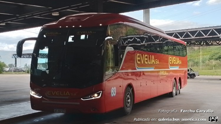 Volvo B 450 R - Saldivia Aires 365/1200 - EveliaFerchuCarvallo
AF 737 RT

Línea 3A (Prov.Jujuy), interno 63

Fotografía: Ferchu Carvallo
Extraído de: [url=https://www.facebook.com/photo/?fbid=4777770205781822&set=gm.1643108689656953&idorvanity=218183592149477]Grupo Bus América, en facebook[/url]
