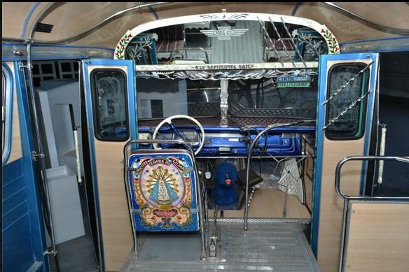 Museo del colectivo
Bedford - Braje - Linea 37
(Vista interior)

Foto Del Facebook del Grupo Plaza

http://galeria.bus-america.com/displayimage.php?pos=-12890
Palabras clave: Tom / Plaza