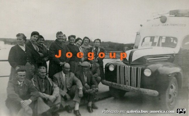 Ford - Vila San Francisco
Patente provincial 265 (¿de Córdoba?)

Fotógrafo: desconocido
Colección: Joegoup
Extraído de: www.mercadolibre.com
