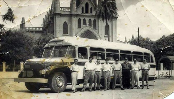 MAN MKN 26 - Kassborher (en Argentina) - Villa Guadalupe
Colección y gentileza: Marcelo Prigioni
Extraída de: https://www.facebook.com/photo.php?fbid=10201407031443455&set=pb.1404675293.
-2207520000.1389386888.&type=3&src=https%
3A%2F%2Ffbcdn-sphotos-g-a.akamaihd.net%
2Fhphotos-ak-ash2%2F464527_10201407031443455_89171033_
o.jpg&smallsrc=https%3A%2F%2Ffbcdn-sphotos-g-a.akamaihd.net%2
Fhphotos-ak-ash2%2F400972_10201407031443455_89171033
_n.jpg&size=1390%2C885
