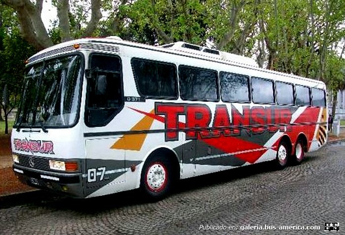 Mercedes-Benz O-371 - Mercedes-Benz (en Argentina) - Transur
Interno 07

Fotografía publicada en "ala Maula"
