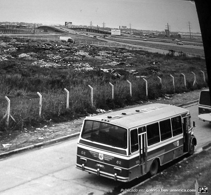 Mercedes-Benz LO 1114 - El Detalle - La Argentina
Línea 87 - Interno 52

Fotografía: Autor desconocido
Publicada para su venta en Mercado Libre
