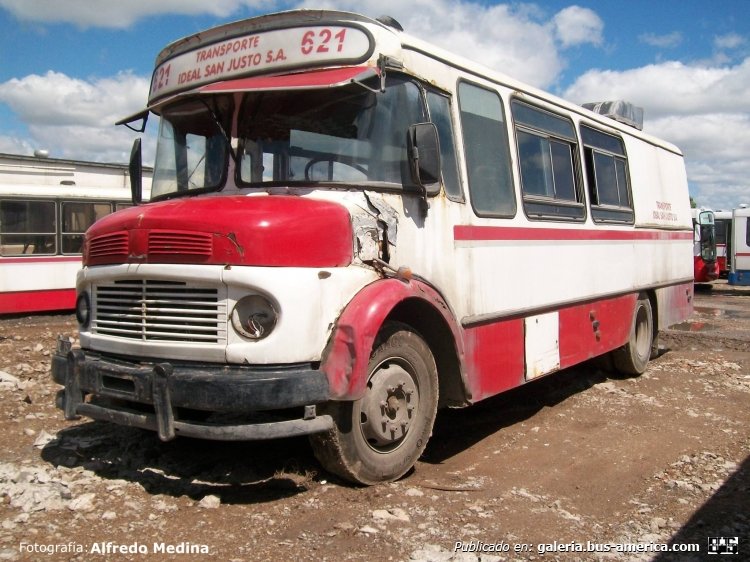 Mercedes-Benz LO 1114 - Fram - T.I.S.J.
Línea 621

Fotografía: Alfredo Medina

