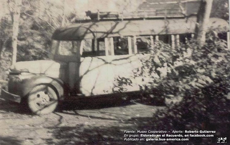 Chevrolet - Tilo Diesel - Línea 2
Línea 2 (Eldorado)

Fotógrfo: desconocido
Colección: Museo Cooperativo
Aporte: Roberto Guitierrez
Extraído de: Eldorado en el recuerdo, en facebook.com
