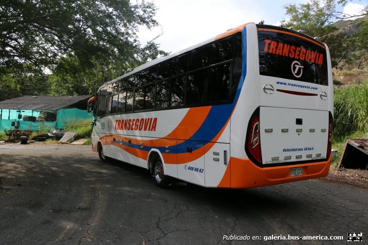 Hino - ICC ViaTor - TranSegovia
STE121
http://galeria.bus-america.com/displayimage.php?pid=41047
http://galeria.bus-america.com/displayimage.php?pid=41048
http://galeria.bus-america.com/displayimage.php?pid=41050

Fotografía: AutoBuses I.C.C.
