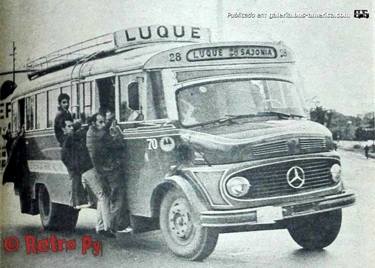 Mercedes-Benz L 1113 - Coop. Gral. Aquino
Línea 28 (Asunción), unidad 70

Fotografo: desconocido
Publicación: desconocido
Extraído de y por gentlieza de: Retro Py, en facebook.com
