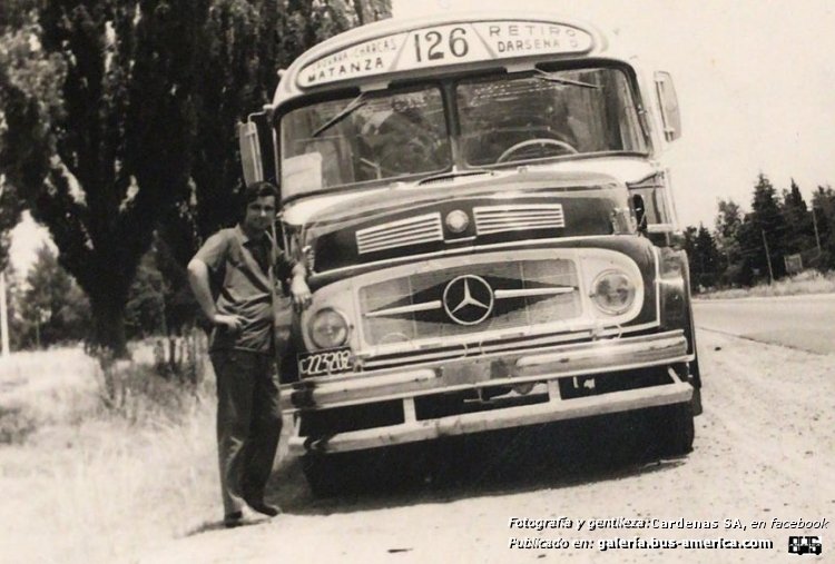 Mercedes-Benz LO 1112 - San Juan - Cardenas
C.223202
[url=https://bus-america.com/galeria/displayimage.php?pid=48779]https://bus-america.com/galeria/displayimage.php?pid=48779[/url]

Línea 126 (Buenos Aires), interno ¿17?

Fotógrafo: ¿?
Fotografía y gentileza: Cardenas S.A.
