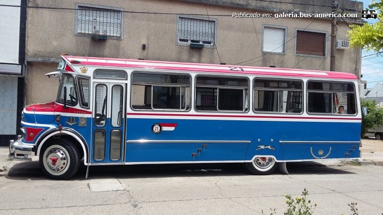 Mercedes-Benz LO 1114 - Ala - Tte. Gral. Roca (Marcelo F. Olivera)
C.1384417 - WEY266
http://galeria.bus-america.com/displayimage.php?pid=38984
http://galeria.bus-america.com/displayimage.php?pid=38985
http://galeria.bus-america.com/displayimage.php?pid=38986
http://galeria.bus-america.com/displayimage.php?pid=38987
http://galeria.bus-america.com/displayimage.php?pid=38988
http://galeria.bus-america.com/displayimage.php?pid=38989
http://galeria.bus-america.com/displayimage.php?pid=39209
http://galeria.bus-america.com/displayimage.php?pid=39210
http://galeria.bus-america.com/displayimage.php?pid=40251
http://galeria.bus-america.com/displayimage.php?pid=40252
http://galeria.bus-america.com/displayimage.php?pid=41032

Fotografía: Pablo Pol Gomez
Extraída de: muro en facebook.com de Marcelo Fabián Olivera
