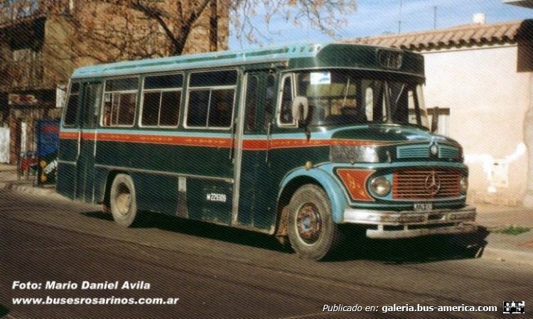 Mercedes-Benz LO 1114 - Gral. Roca - ex Gral. Roca
M.229309

Ex líneas 50 (Mendoza), interno 24 [1982 - 1994]

Fotografía: Mario Daniel Avila
Extraído de y por gentileza de: www.busesrosarinos.com.ar

