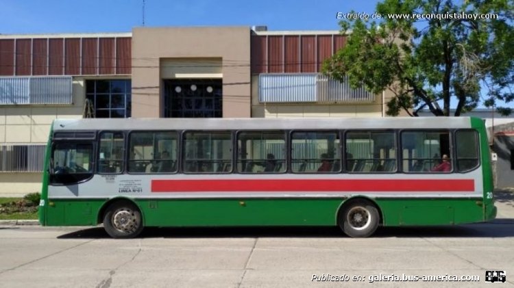 Mercedes-Benz OF 1721 - Metalpar Tronador - JM
Línea 1 (Reconquista), interno 20
