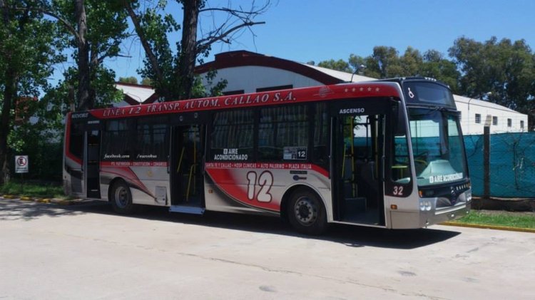 Mercedes-Benz OH 1718 L - Nuovobus - T.A.Callao
http://galeria.bus-america.com/displayimage.php?pos=-28609
http://galeria.bus-america.com/displayimage.php?pos=-28610
http://galeria.bus-america.com/displayimage.php?pos=-28611

Fotografía y gentileza: facebook de Nuovobushttps://www.
facebook.com/media/set/?set=a.597745846948882.1073741835.
169677286422409&type=1
