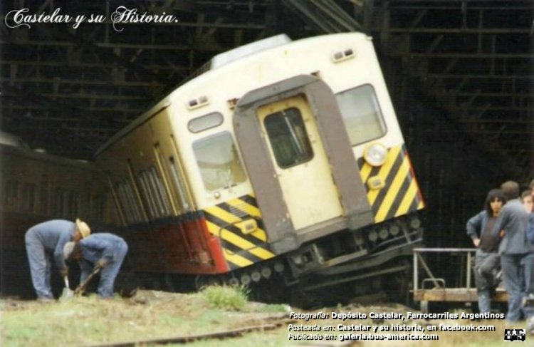 Toshiba (en Argentina) - Ferrocarriles Argentinos
Fotografía: Depósito Castelar, Ferrocarriles Argentinos
Extraído de: Castelar y su historia, en facebook.com
