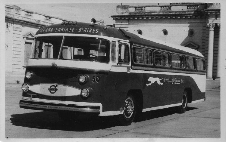 Volvo Viking - J. Vacula - Central El Rápido
Fotografía de: ¿Carrocerías José Vacula?
Colección: CJF
Extraída de: http://cjf-fotos.blogspot.com.ar/2013/02/blog-post_1244.html
