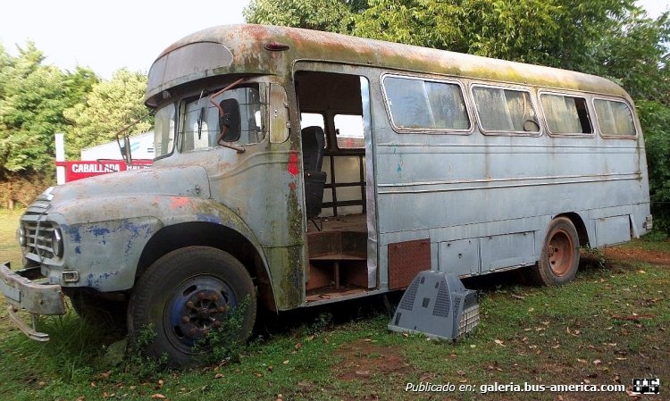 Bedford (G.M.A.) - Serra - Particular
B 742976 - XET 086

Publicado a la venta en Mercado Libre

http://galeria.bus-america.com/displayimage.php?pid=40038
