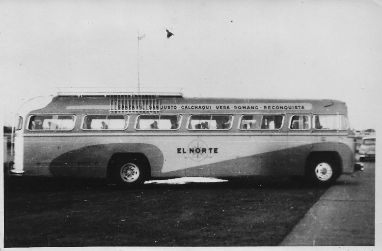 José Vacula - El Norte
Fotografía de: ¿Carrocerías José Vacula?
Colección: CJF
Extraída de: http://cjf-fotos.blogspot.com.ar/2013/02/blog-post_5803.html
