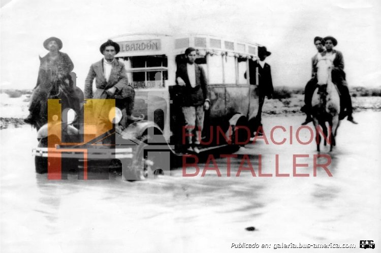 Colón
Fotografo: desconocido
Archivo: Empresa de Transportes Albardon S.R.L.
Publicado en: El San Juan que usted no conoció, de Juan Carlos Bataller
