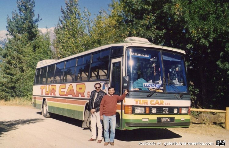 Mercedes-Benz OH 1419 - San Antonio - Tur Car
B 2031336
Interno 4
Coche con muy posible pasado en Empresa Liniers

Fotografía: Facundo Cruz Baldoyra
Publicada en el facebook "El Baúl de los Recuerdos de Carlos Casares"
