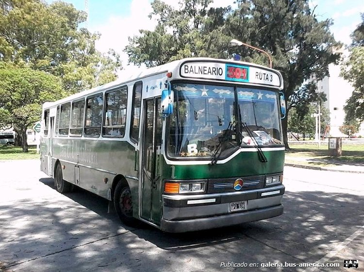 Mercedes-Benz - Tramat - El Libertador
M 304510 - UPO 938
Línea 501 - Interno 1

Imagen publicada en el Facebook de Matías Lagreca
