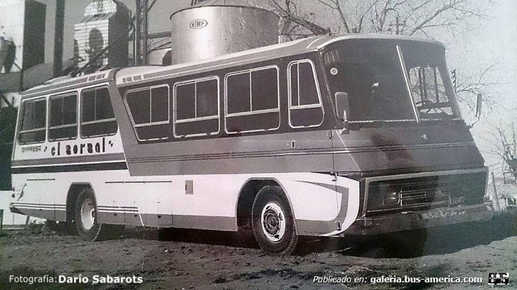 Mercedes-Benz LO 1114 (frontalizado) - Unicar - El Zorzal
Fotografía: Darío Sabarots
