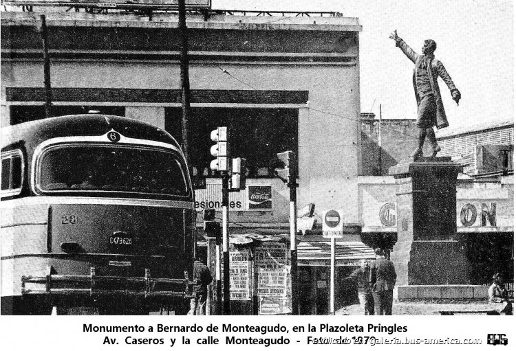 Mercedes-Benz LO 1114 - San Juan - M.O. Seis
C 473626
Línea 6 - Interno 28

Fotografía: Autor desconocido
Publicada en el facebook "Fotos Antiguas Buenos Aires", enviada por Enrique Federico Ruíz Langtry
