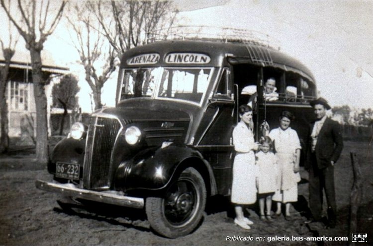 Chevrolet (G.M.C.) - Puletti
66-232
Línea Lincoln-Arenaza

Fotografía: Familia Araujo
Publicada en el facebook "Museo Histórico Arenaza"
