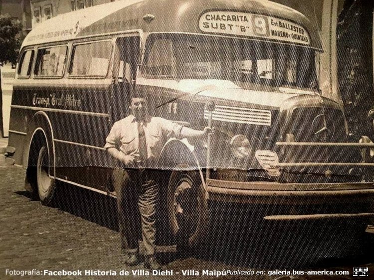 Mercedes-Benz L 312 - Antártida Argentina - General Mitre
405-447

Línea 9 (luego 187) - Interno 11

Fotografía: Autor desconocido
Publicada en el Facebook "Historia de Villa Diehl - Villa Maipú
