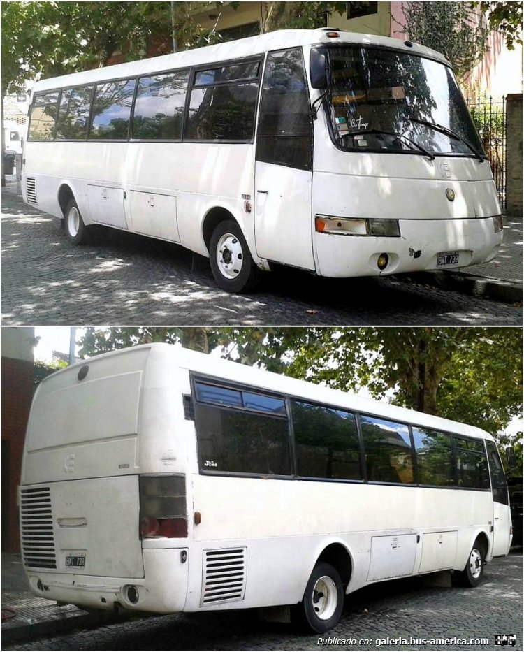 Mercedes-Benz LO 814 (modificado) - Carrocerías Exclusivas - Particular
BNT 738

Fotografías Mercado Libre

http://galeria.bus-america.com/displayimage.php?pid=34508
