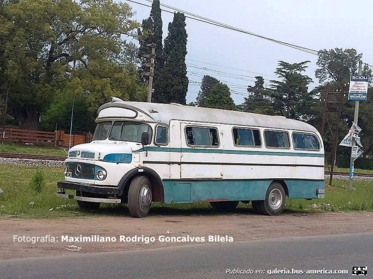 Mercedes-Benz LO 1112 - Braje - Particular
B 802429 - RMK 258

Fotografía: Maximiliano Rodrigo Goncalves Bilela

http://galeria.bus-america.com/displayimage.php?pid=28822
