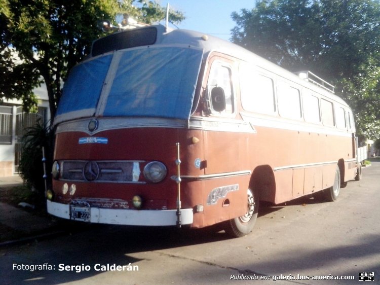 Mercedes-Benz O-321 H (en Argentina) 
B 549100 - WIY 222 

Fotografía: Sergio Calderán
