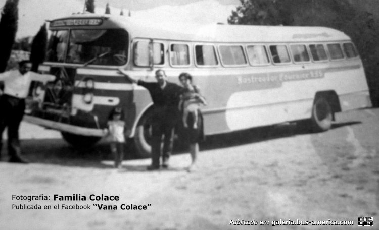 Rastreador Fournier
Uno de los varios "largos" de esta línea

Fotografía: Familia Colace
Publicada en el Facebook Vana Colace
