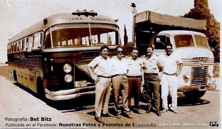 Volvo - Velox - La Costera Criolla
Interno 1

Fotografía: Bet Bitz
Publicada en el Facebook: Nuestras Fotos y Postales de Diamante
