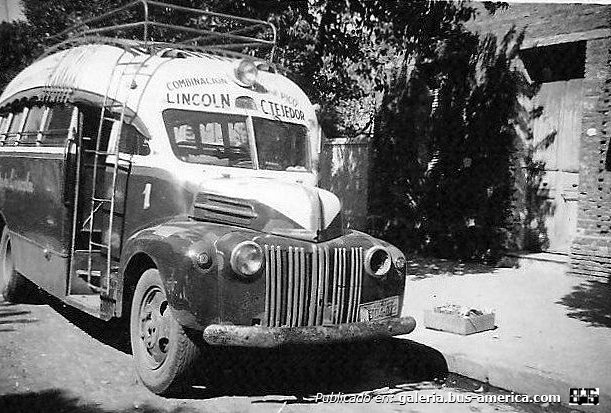 Ford (F.M.C.) - Puletti - El Rápido de Lincoln
Interno 1

Fotografía: Autor desconocido
Publicada en el facebook " Lincoln Huellas De Nuestra Historia"

http://galeria.bus-america.com/displayimage.php?pid=36311
