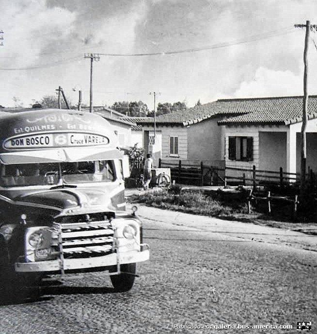 Bedford D5LZ1 - Incamet
Línea 6

Fotografía: Autor desconocido
Publicada en el blogspot "El Quilmeño"
