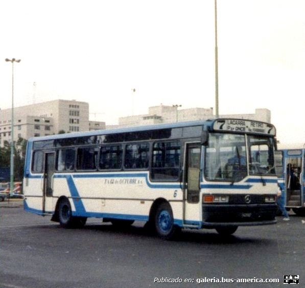Mercedes-Benz OH 1314 - Automotores Argentina - 12 de Octubre
¿C.142----?
Línea 7 - Interno 6

Fotografía: Autor desconocido

http://galeria.bus-america.com/displayimage.php?pid=6840
