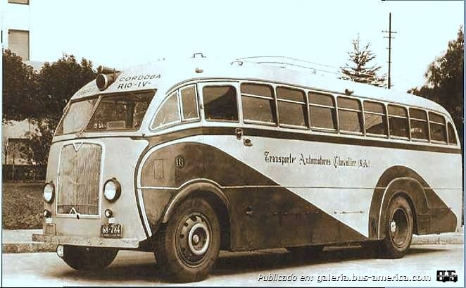 ACLO - Puletti - T.A. Chevallier
Interno 18

Fotografía: Autor desconocido
Publicada en el Facebook "Museo del Colectivo, el Ómnibus y el Trolebús"
