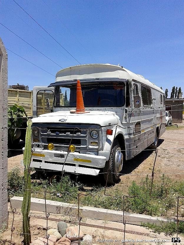 Chevrolet (G.M.A.) - Colonnese - Particular
M 121541 - VGZ 781

Publicado a la venta en OLX
