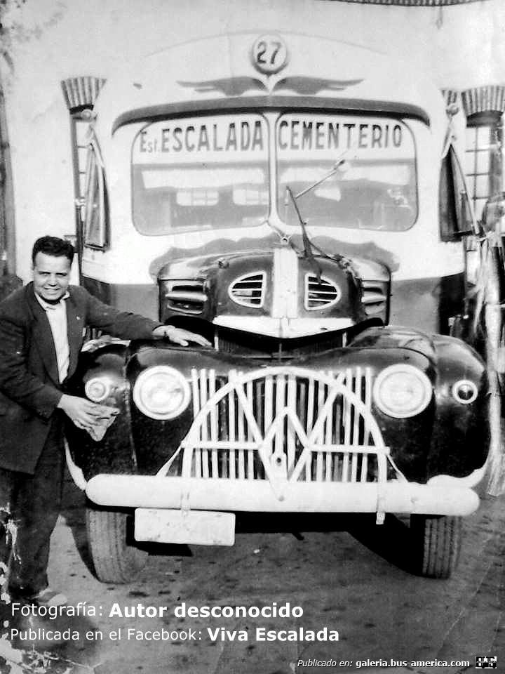 Ford (F.M.C.) - Agosti - C.O.R.E.
Línea 27 - Interno ¿7?

Fotografía: Autor desconocido
Publicada en el Facebook "Viva Escalada", por Pablo Daniel Arturi
Gentileza: Ricardo Salcedo

Los invito a conocer la historia de esta carrocería en:
[url=https://www.bus-america.com/ARcarrocerias/Agosti/Agosti-histo.php]Historia de Carpitnería y Carrocería A. y C. Agosti[/url]
