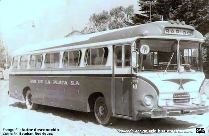 Magirus-Deutz - A y L Decaroli - Río De La Plata
Interno 10

Fotografía: Autor desconocido
Colección: Esteban Rodríguez

