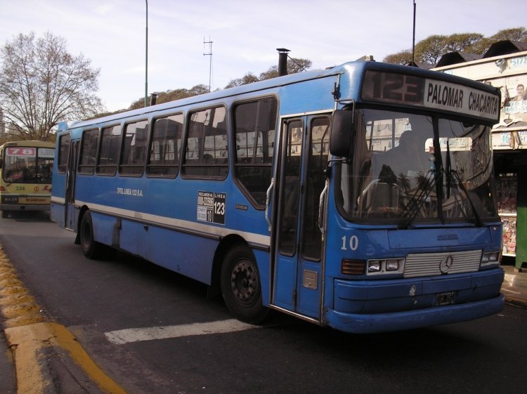 Mercedes-Benz 1420 - San Miguel - Linea 123
CUR 051
Linea 123 - Interno 10
Palabras clave: T Linea 123 SA San Miguel OHL1420
