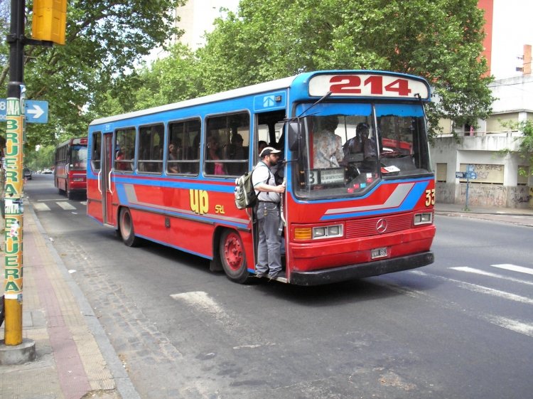 Mercedes-Benz 1315 - Acoplat - Unión Platense
B 2297467 - VNH663
Linea 214 - Interno 33
Original de La Nueva Unión, Linea 202.
Palabras clave: Union Platense SRL Linea 214 Acoplat