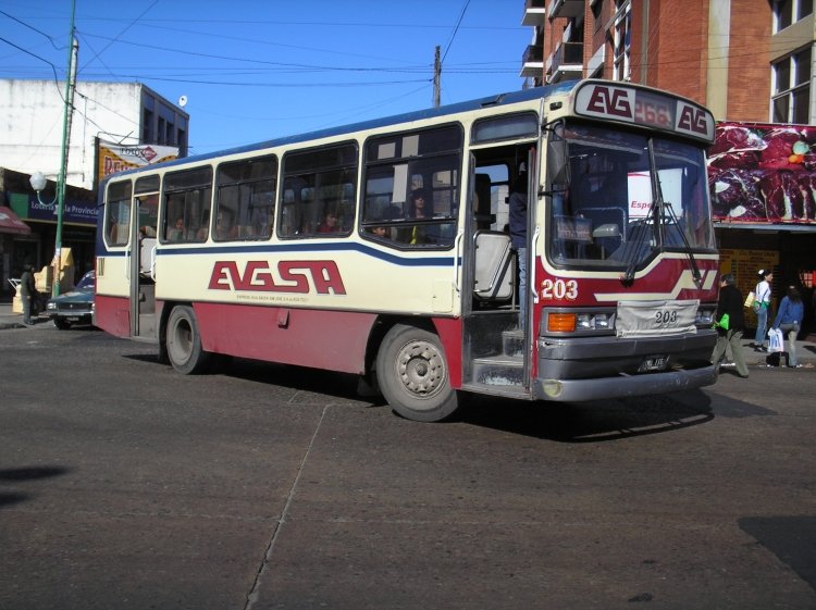 Mercedes-Benz 1315 - CND - EVG SA
S 594776 - TMQ 774
Coche proveniente de Rosario.
Palabras clave: Nueva Dimensión EVG Linea 266