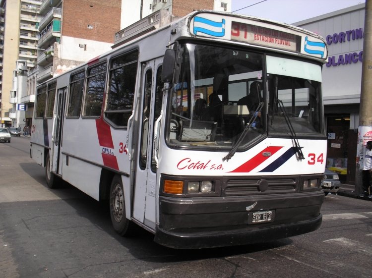 Mercedes-Benz OH 1316 - CND - COTAL
S 0694259 - SXR 613
Línea 131 - Interno 34
Unidad originaria del grupo Las Delicias.
Palabras clave: COTAL CND Rosario