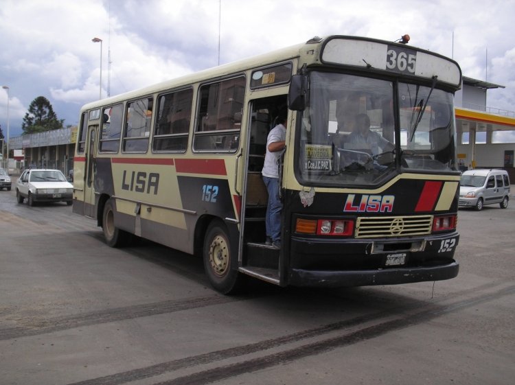 Mercedes-Benz OF 1215 - Ottaviano - L.I.S.A.
B 2434687 - TQX 814
Linea 365 - Interno 152
Este coche pertenecía a la línea 216.
Palabras clave: Ottaviano OF1215 LISA Linea 365