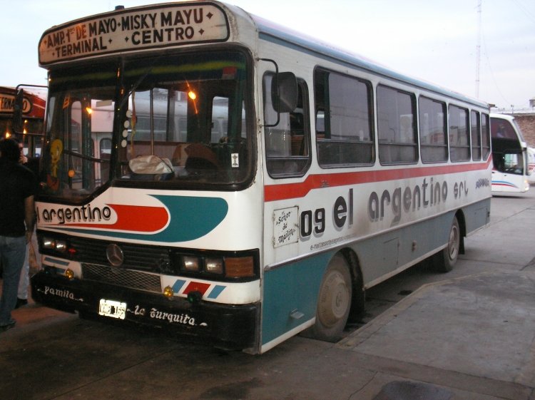 Mercedes-Benz OF 1214 - IR - El Argentino
VNB 166
El Argentino - Interno 09
Palabras clave: El Argentino Santiago del Estero IR