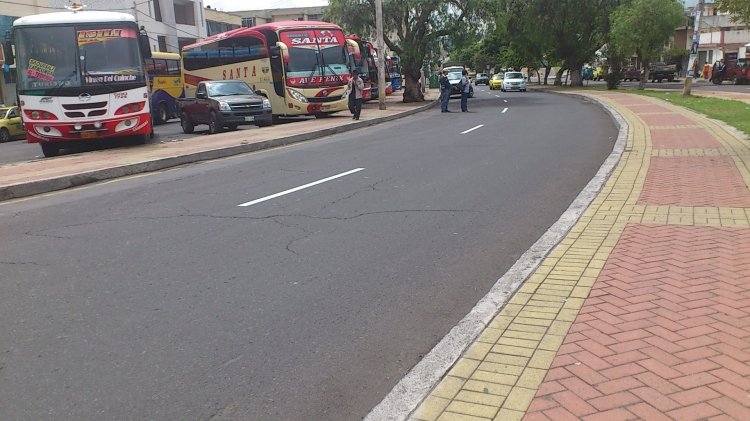 Santa- megabus
La nueva Santa con megabuss crucero
Palabras clave: Santa crucero