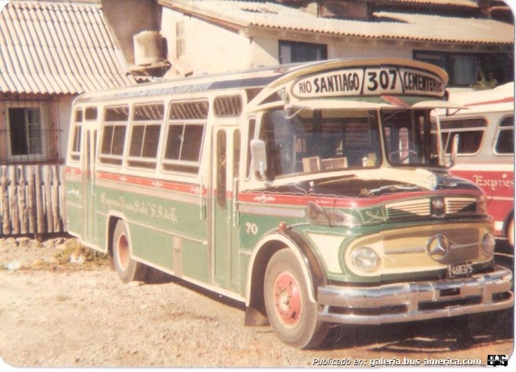 Mercedes-Benz LO 1114 - Independencia - Línea Siete
B 1468375
Línea 307 - Interno 70

Autor desconocido
Publicado en el grupo de facebook TELECLUB LOS HORNOS 1976-1980
Sala de conciertos
