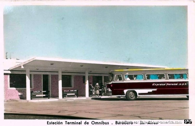 Mercedes-Benz O-321 HL - Varese - Expreso Paraná
Copia de una tarjeta postal
Imagen extraida del facebook Baradero de ayer y de hoy
